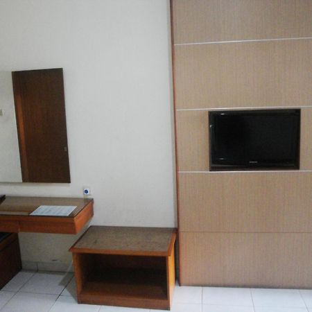 Hotel Merbabu 세마랑 외부 사진