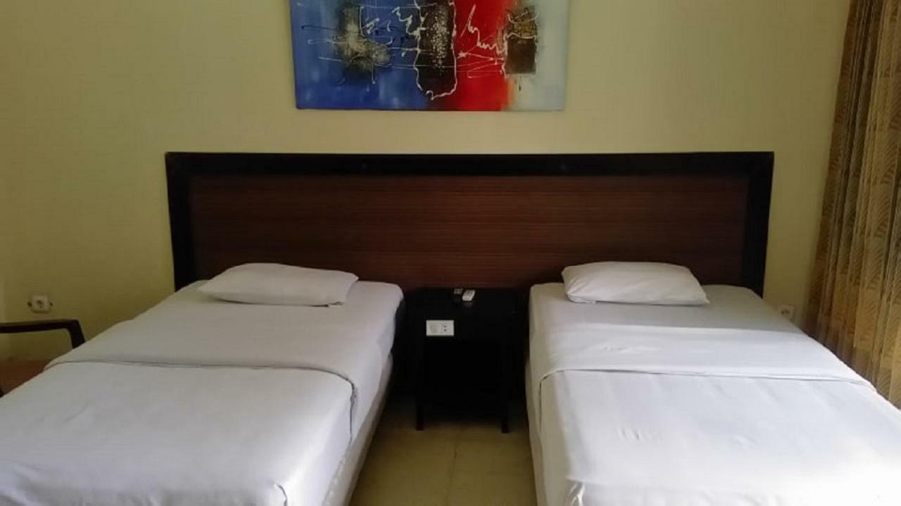 Hotel Merbabu 세마랑 외부 사진
